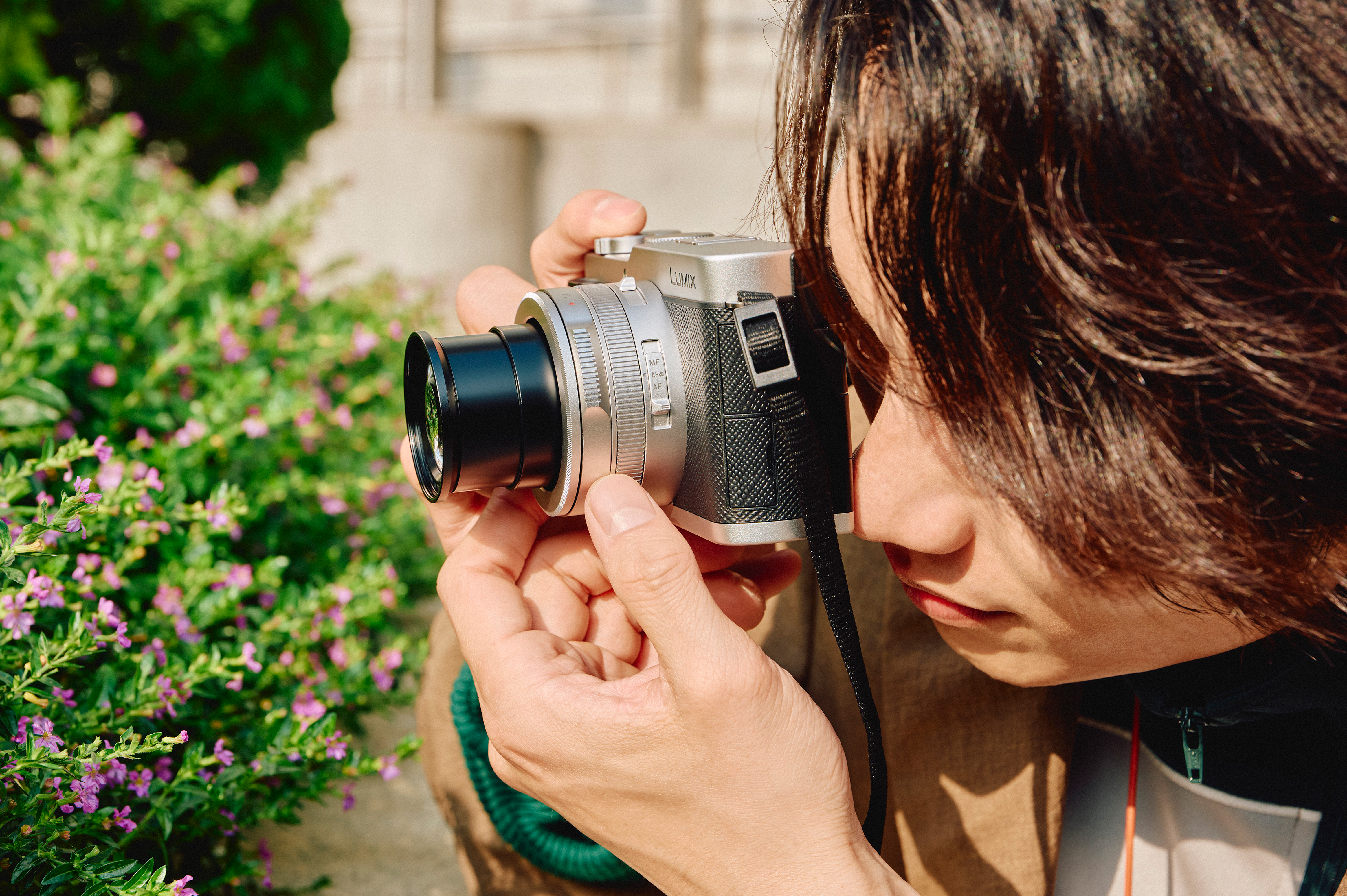 Panasonic L10 silber