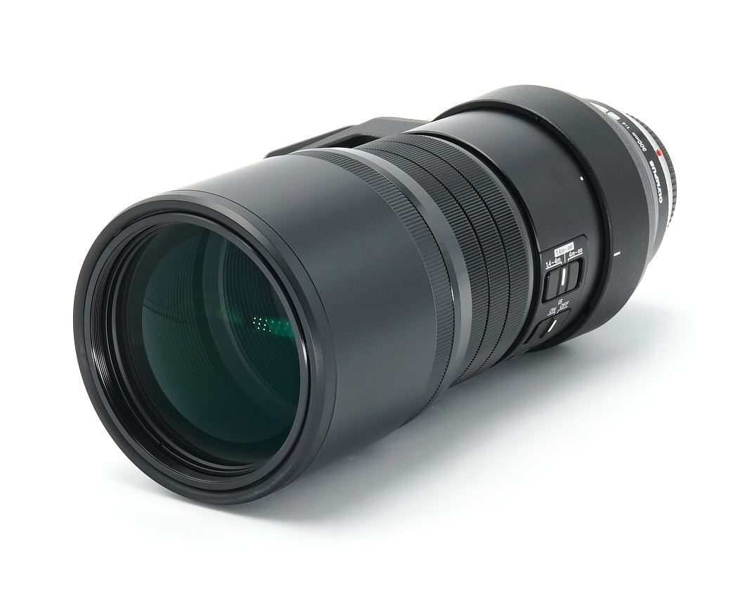 Olympus M.Zuiko Digital ED 300mm 4.0 IS PRO Ausstellungsstück #43075**
