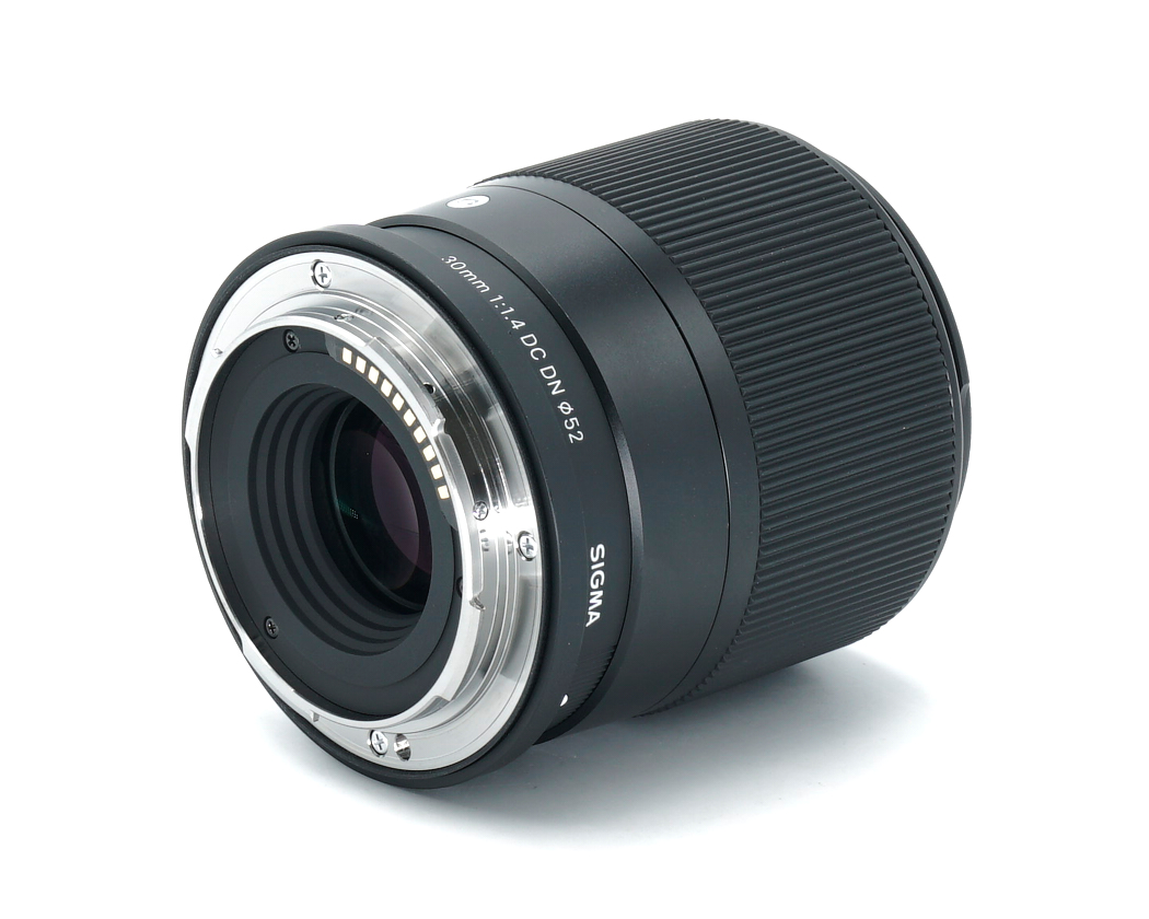 Sigma C 30mm 1.4 DC DN L-Mount Ausstellungsstück #49882**