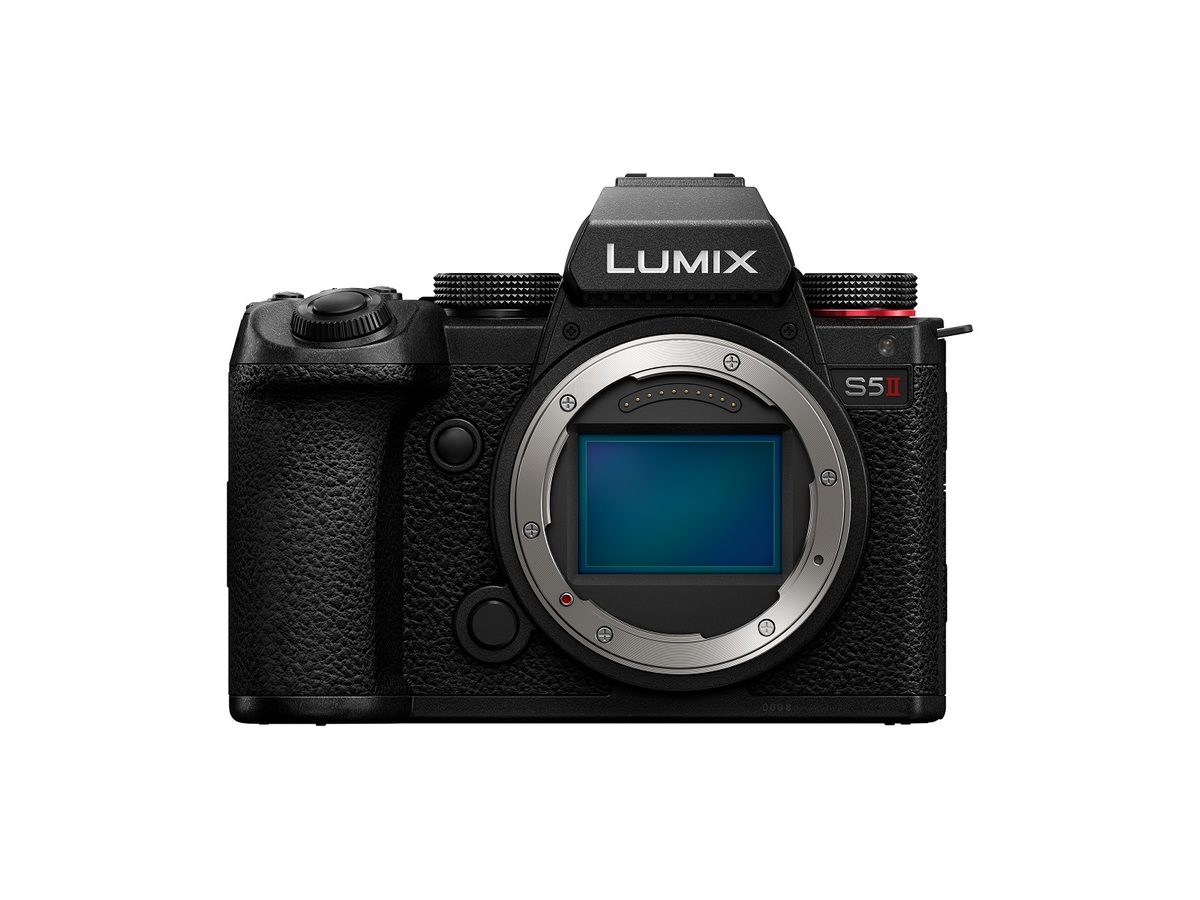 Panasonic Lumix DC-S5 II + Lumix S 24-60mm 2.8