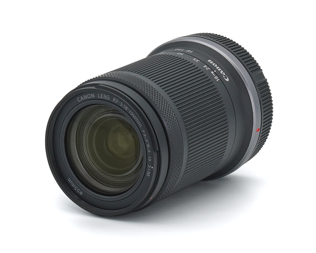 Canon RF-S 18-150mm 3.5-6.3 IS STM + Gegenlichtblende