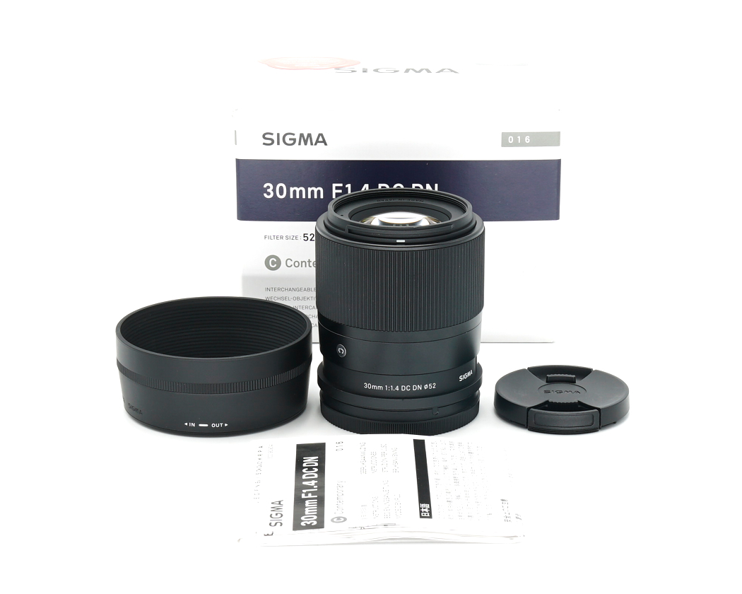 Sigma C 30mm 1.4 DC DN L-Mount Ausstellungsstück #49882**