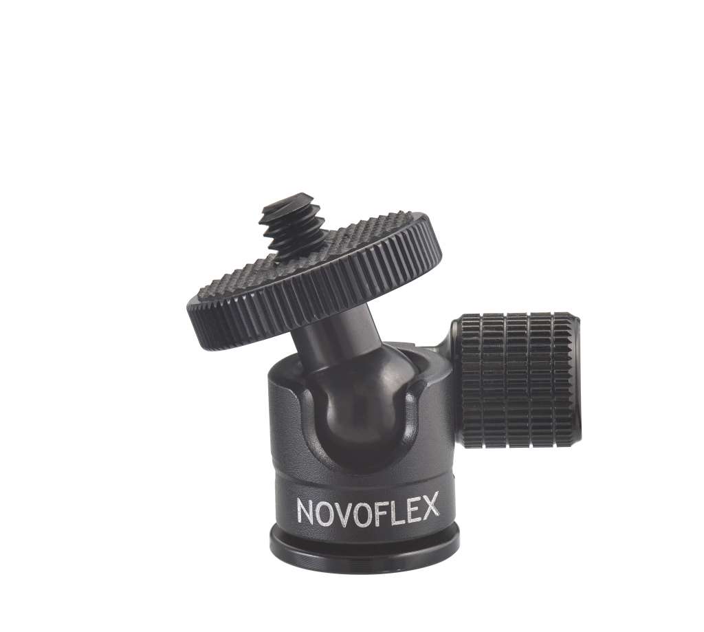 Novoflex Kugelneiger mit Blitzschuh