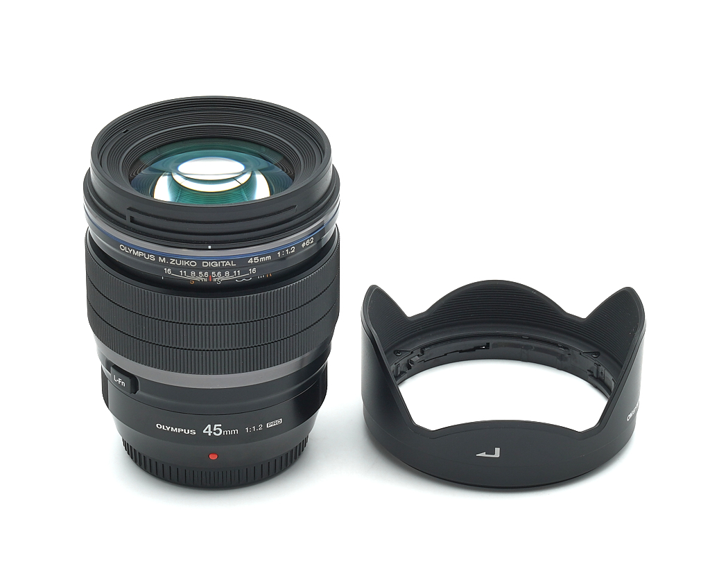 objektiv, 45mm, Blende f/1.2, metallisch-schwarz, Körper