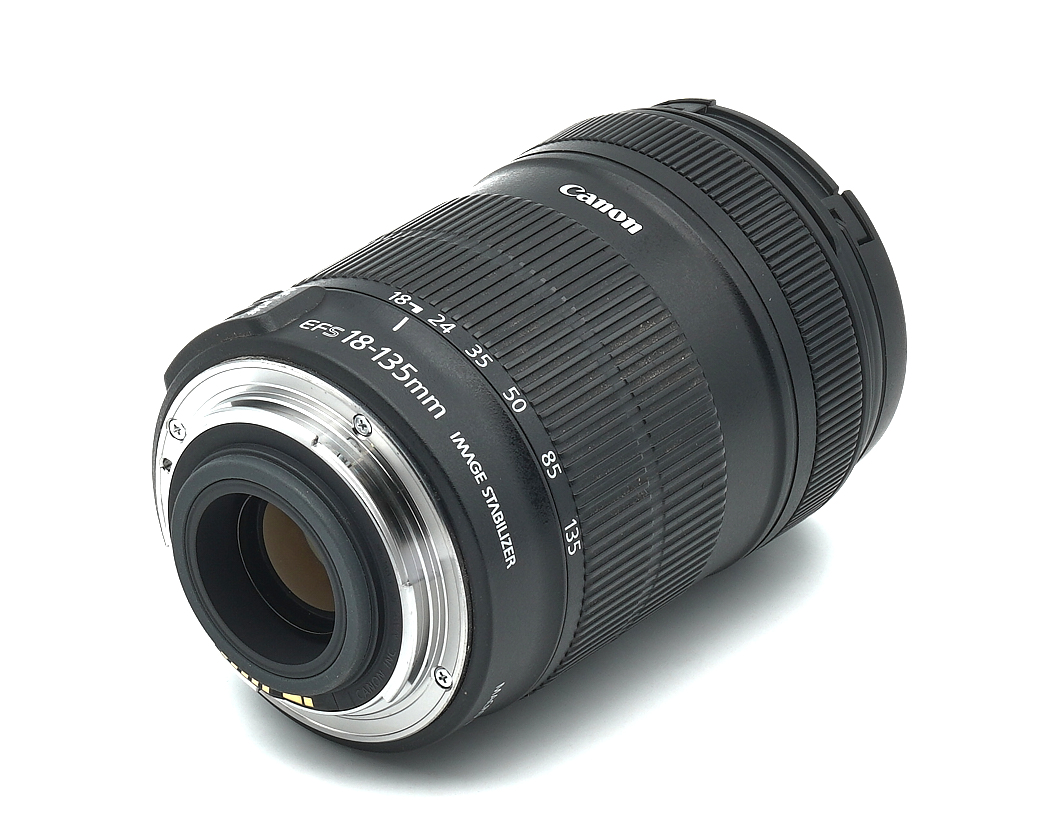 Objektiv, EF-S 18-135mm, Zoomobjektiv, Metallfassung, Schwarz