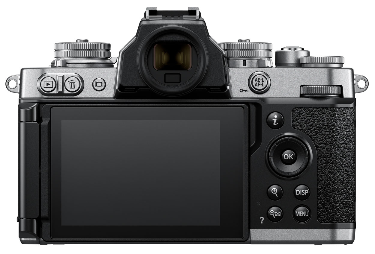 Nikon Z fc + Z 28mm 2.8 SE