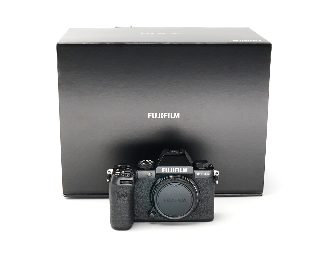Fujifilm X-S10 schwarz Gehäuse Topzustand, Fujifilm-Fachhändler #49776**