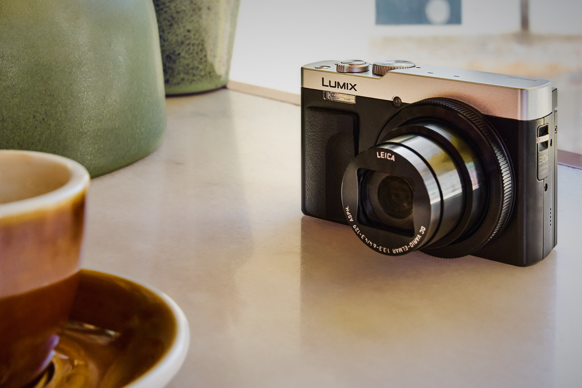 Panasonic TZ99 silber