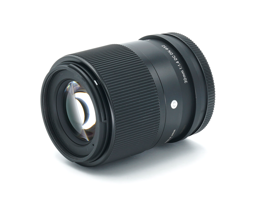 Sigma C 30mm 1.4 DC DN L-Mount Ausstellungsstück #49882**
