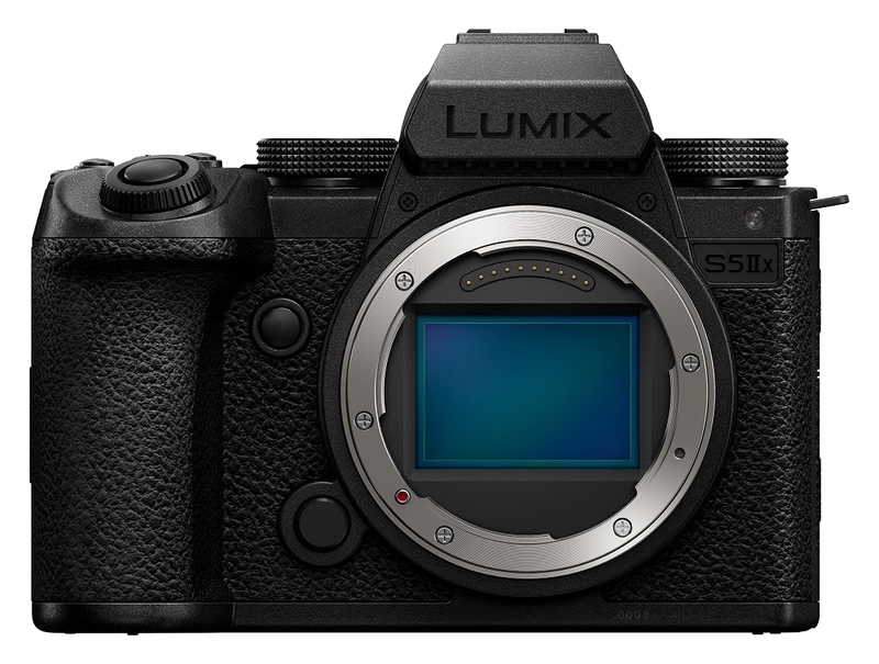 Panasonic Lumix DC-S5 II X + Lumix S 50mm 1.8