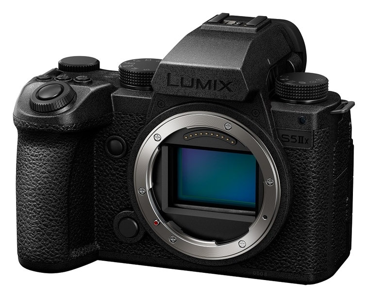 Panasonic Lumix DC-S5 II X + Lumix S 85mm 1.8