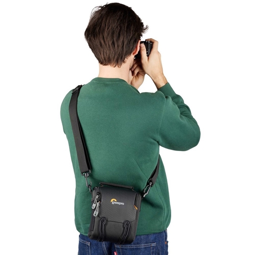Lowepro Adventura SH 120 III (black) Tasche