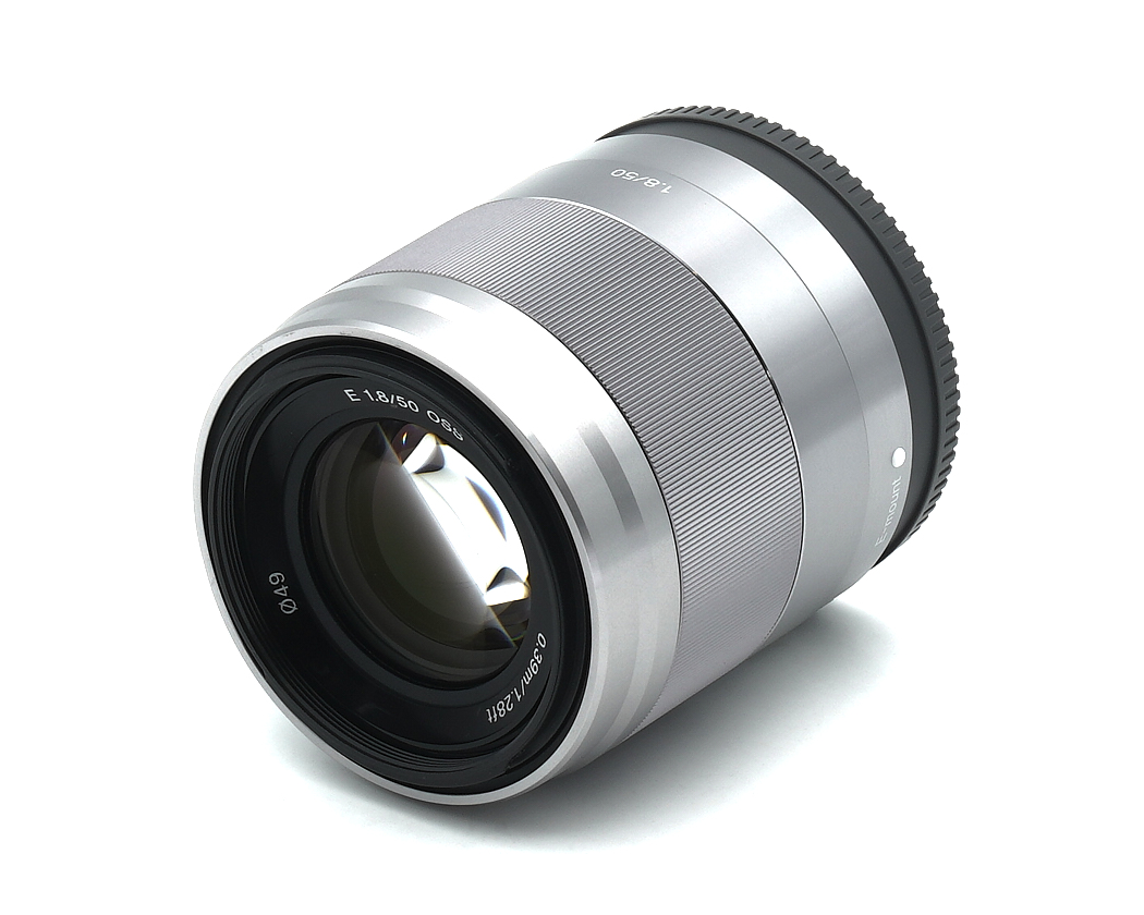 Objektiv, 50 mm, f/1.8, metallisch, silber