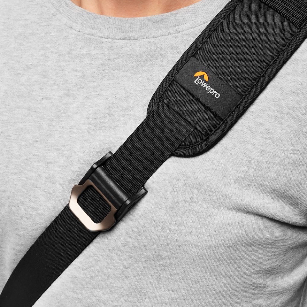 Lowepro PRO Tactic MG 160 AW II Tasche